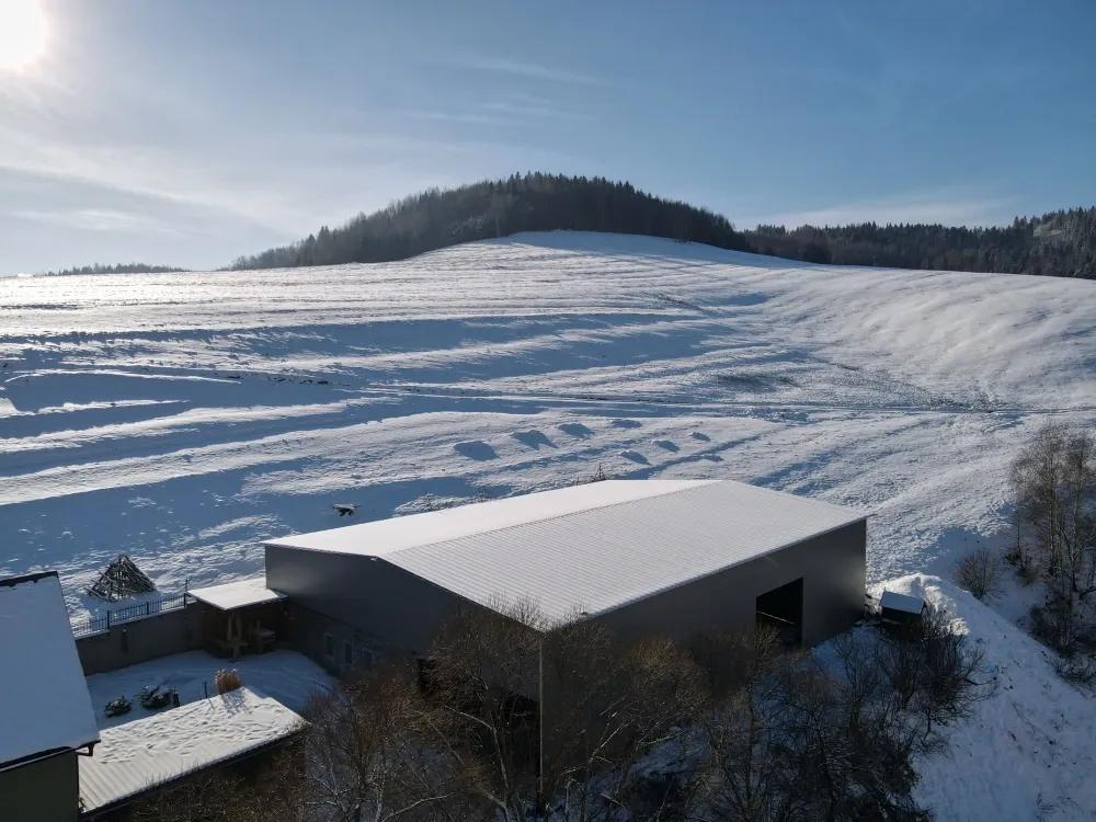 Garáž a dielňa Oravská Jasenica — fotka 4