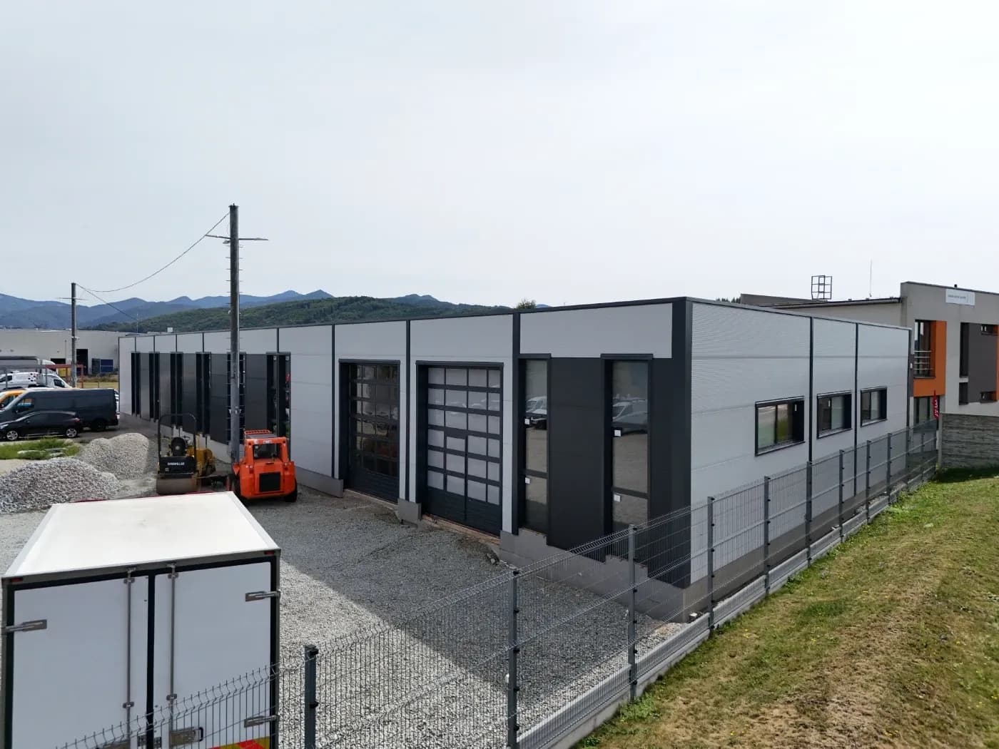 Priemyselná hala - 2